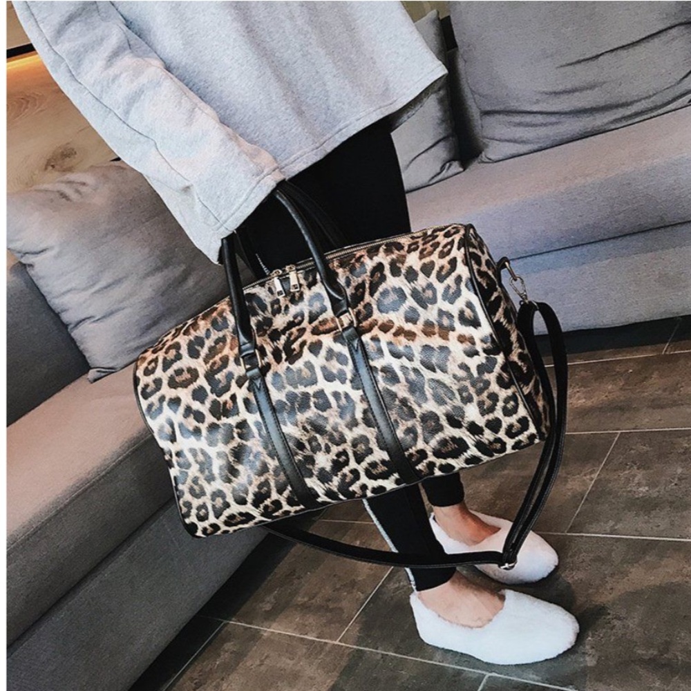 Weekend Leopard Print Bag